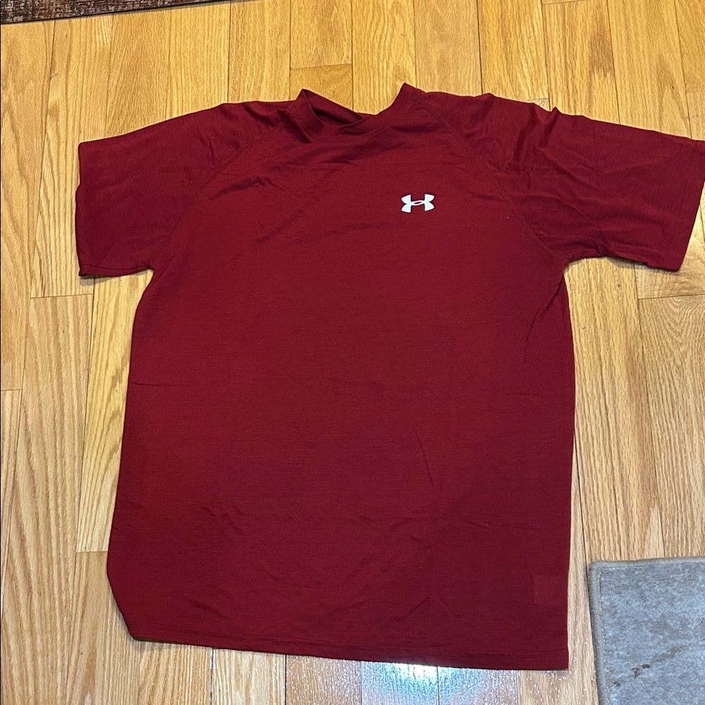 Under Armour Men's Crimson Short Sleeve Tee